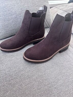Kensie Women,s Chocolate Brown Suede Chukka Boots